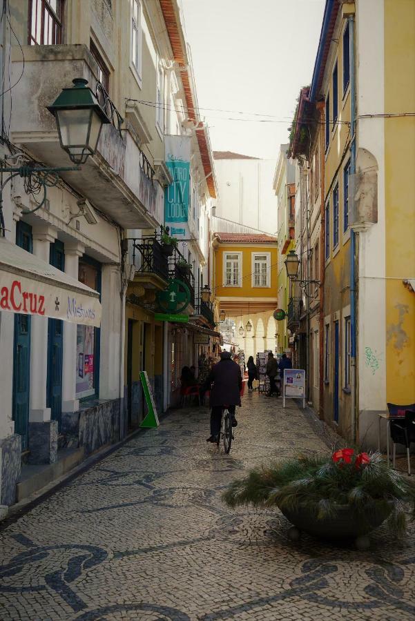 Apartamento Downtown Shelter - Casa Da Praca Aveiro Exterior foto
